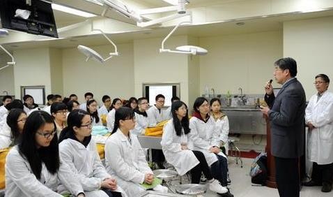 臨床醫(yī)學(xué)專業(yè)是文科還是理科